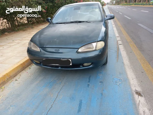 هونداي أفانتي 1996