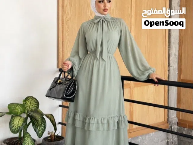 فستان نازك