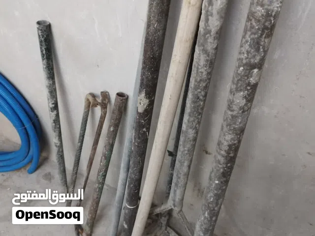 ادوات وعدة بناء