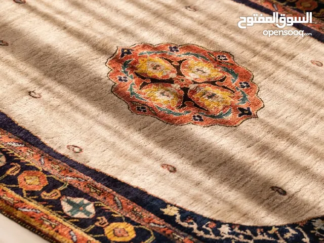 Authentic Handwoven Persian Rug سجادة إيرانية يدوية أصلية