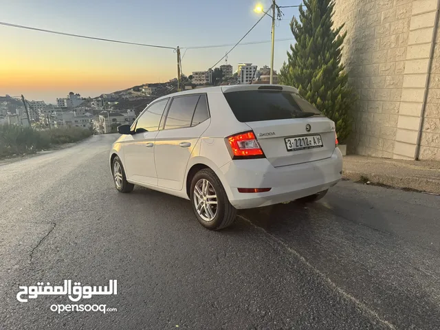 سكودا فابيا