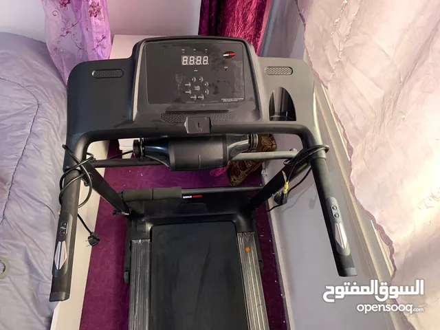 جهاز مشي استعمال خفيف