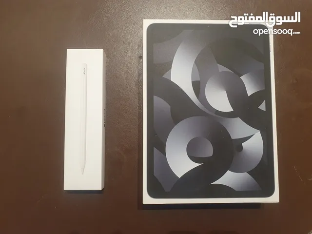 Apple iPad Air 5 64 GB in Benghazi