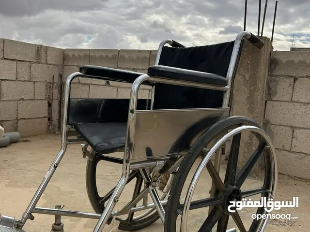 كرسي مقعدين ومسنين