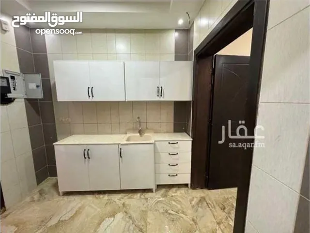 180 m2 2 Bedrooms Apartments for Rent in Buraidah Al Nahdah