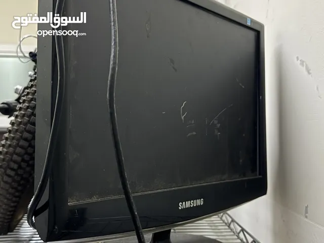 كمبيوتر مكتبي