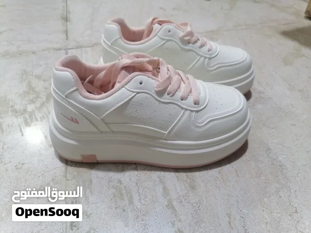 احذيه نسائيه واطفال