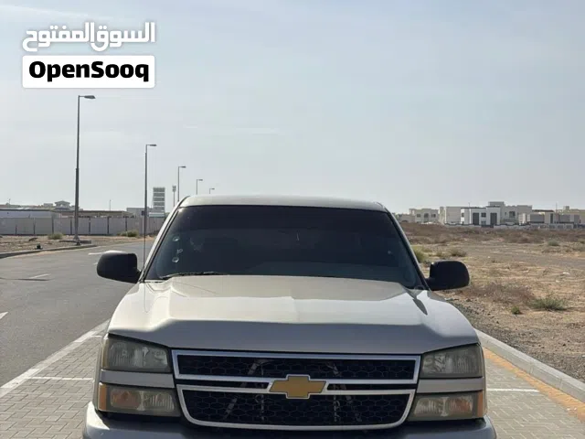 2006 جي إم سي اخرى
