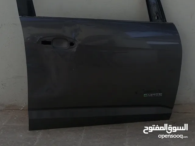 باب امامي يمين فورد سي ماكس اذا كنت ترغب في الفهم أكثر اقرا الوصف