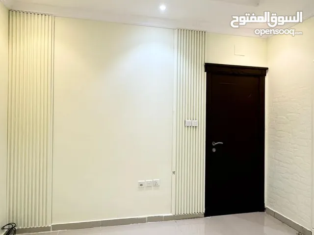 110 m2 5 Bedrooms Apartments for Rent in Jeddah Marwah