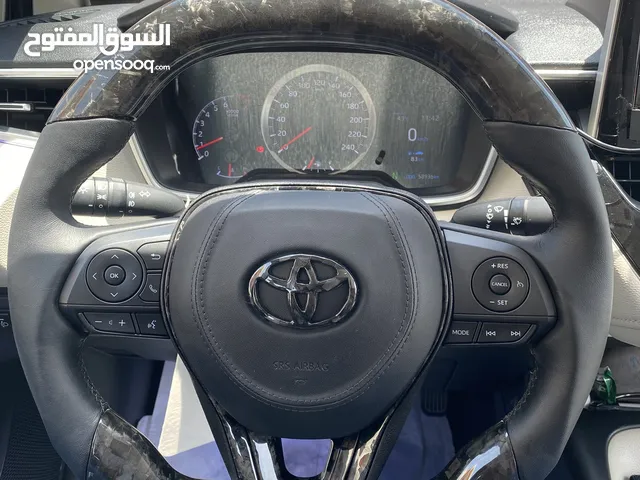 للبيع استيرنج كاربون ڤايبر اصل ومقبض جير كاربون ڤايبر اصل لسيارة كرولا 2022