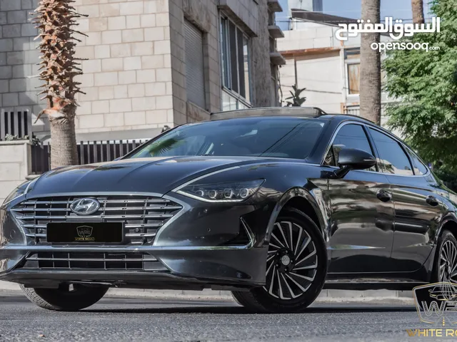Hyundai Sonata 2022 Hybrid يمكن التمويل بالتعاون مع المؤسسات المعتمدة لدى المعرض