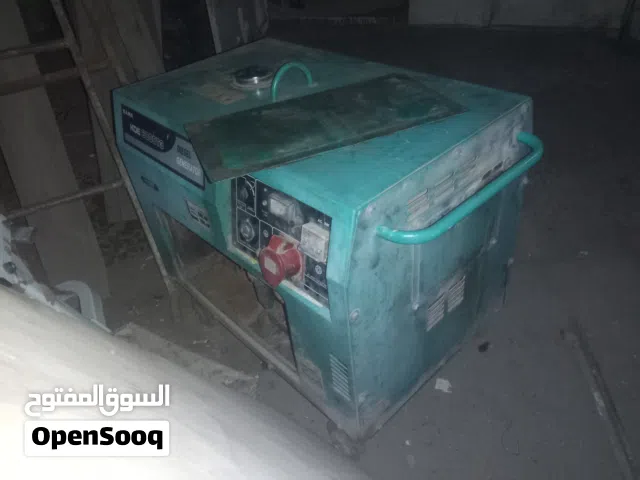 اربعه مواطير كهرباء 3 منهم بترول واحد ديزل
