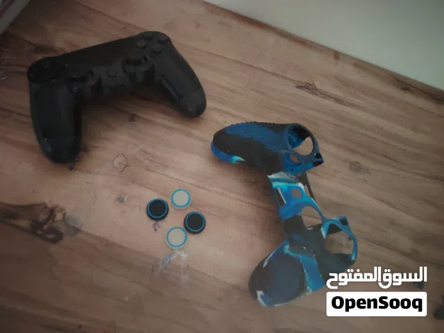يدة بلاي ستيشن 4 جديدة مع جراب وزرين