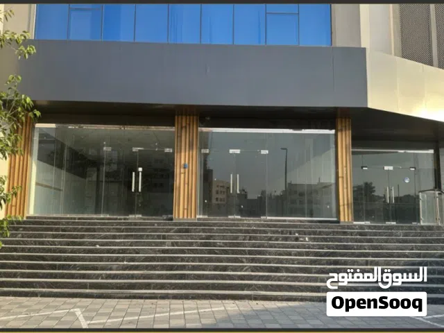 showroom for rent