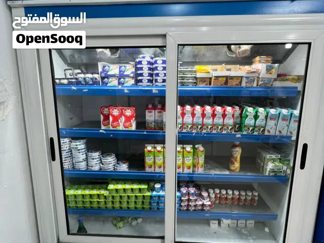ثلاجات للبيع