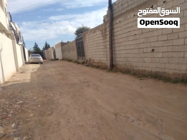 قطعه ارض في الباعيش شارع جبالي حي سكني بلكامل قريبه من ضغط عالي مسوره وباب سعرها 75الف شيك او كاش
