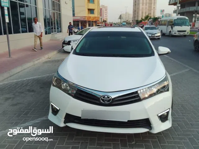 تويوتا كورلا 2014 للبيع عجمان