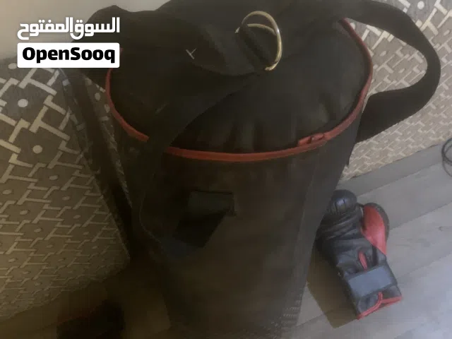 للبيع كيس ملاكمه