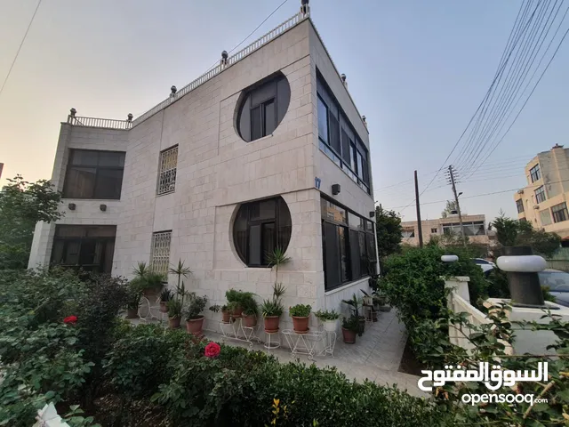 260m2 3 Bedrooms Villa for Sale in Amman 7th Circle