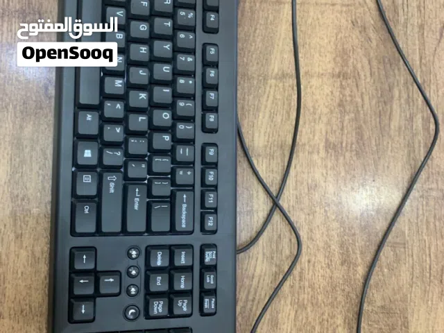 كيبورد سلكي بحاله الوكاله
