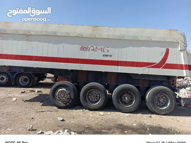 Tipper Mercedes Benz 1980 in Madaba