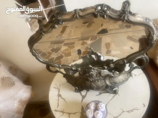 مرآة زينة عتيقة مزخرفة نحاس