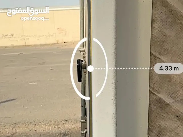 صندوق دينه ستاره للبيع العرض 4.33 متر ومع العتبة 4.47 متر