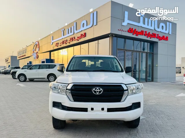 Toyota land cruiser 2020 V6