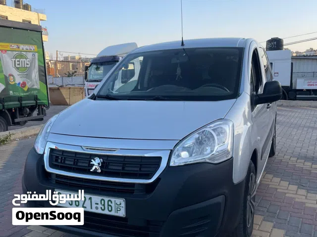 Used Peugeot Partner in Ramallah and Al-Bireh