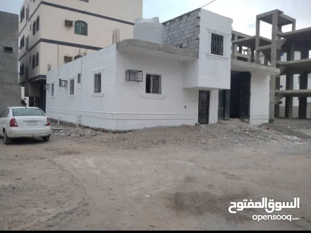 بيت مستقل للبيع