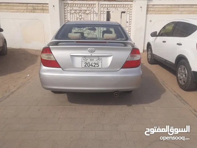 تايوتا كامري موديل 2004