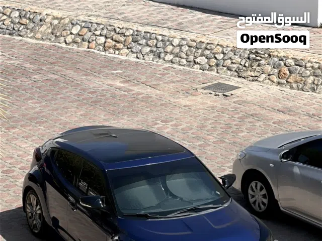 2017 هيونداي فوليستر Standard