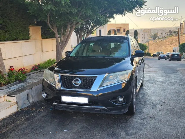 Used Nissan Pathfinder in Amman