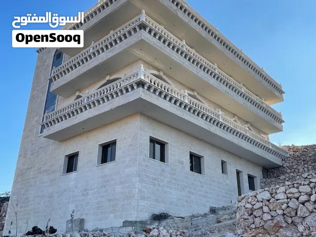 300 m2 More than 6 bedrooms Villa for Sale in Ajloun I'bbeen