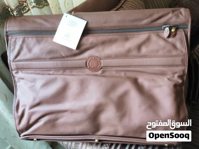 حقيبة جلد طبيعي إيطالي ماركة D&N Rossi