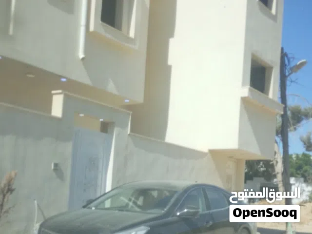 245 m2 5 Bedrooms Townhouse for Sale in Tripoli Al-Karuba