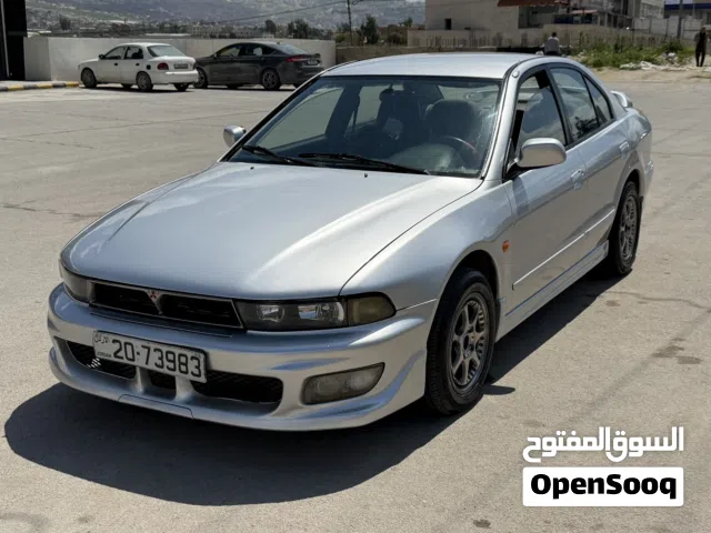 2001, ميتسوبيشي, جالنت, Standard