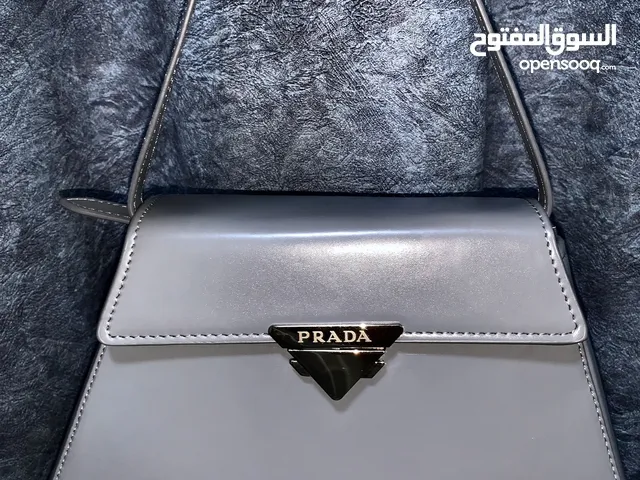شنطة PRADA