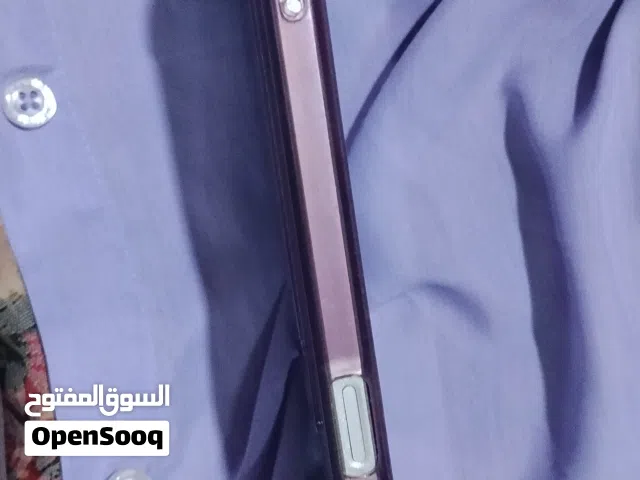 ريلمي سي 53 للبيع مساحه 128 لون ذهبي ما مصلح  مستعمل بحاله ممتازه شاحنتي تايب سي ويا كارتونته