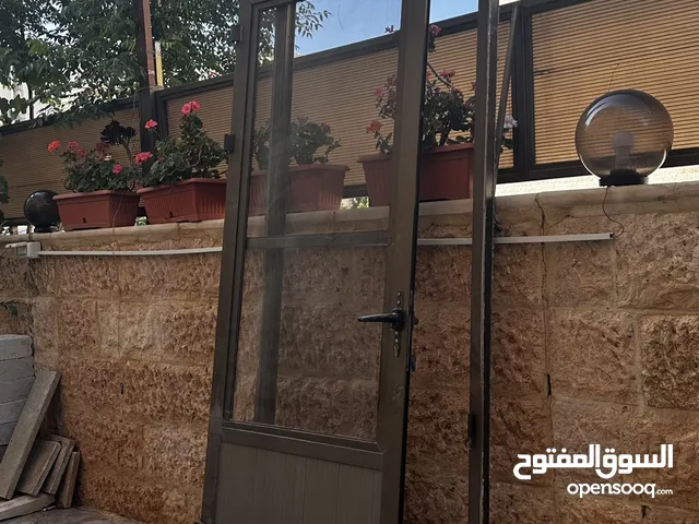 نثريات منزل للبيع ( شباك ، باب اكوردين ، باب الالمنيوم خارجي )