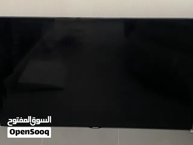 شاشة سامسونج مافيها ولا عيب مع الرسيفر