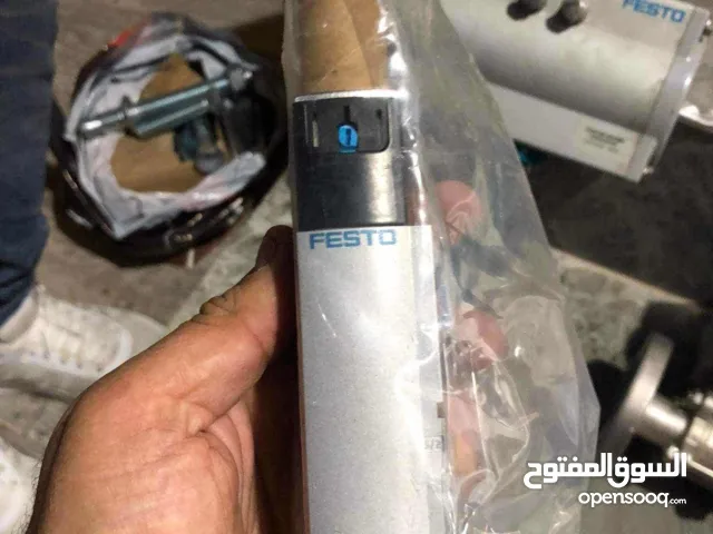 محابس تستخدم للمياه وللزيت كهربائية