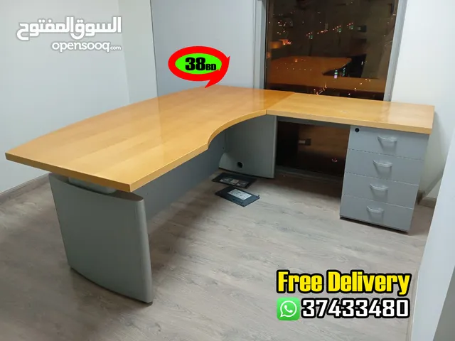 Executive Office Desk / Table