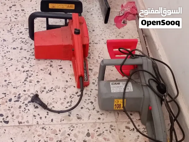 مجموعة مناشير الشجر