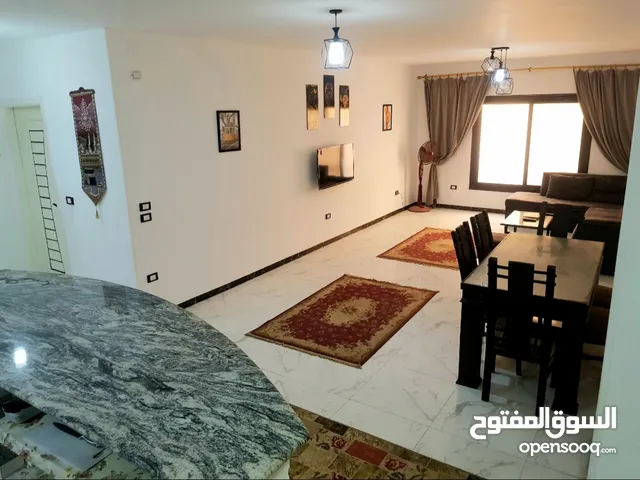 165 m2 3 Bedrooms Apartments for Rent in Giza Hadayek al-Ahram