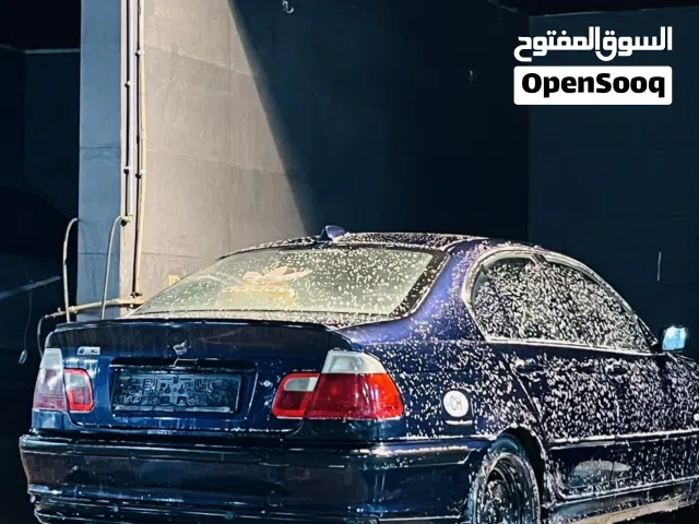 بي ام ثالثة 320i