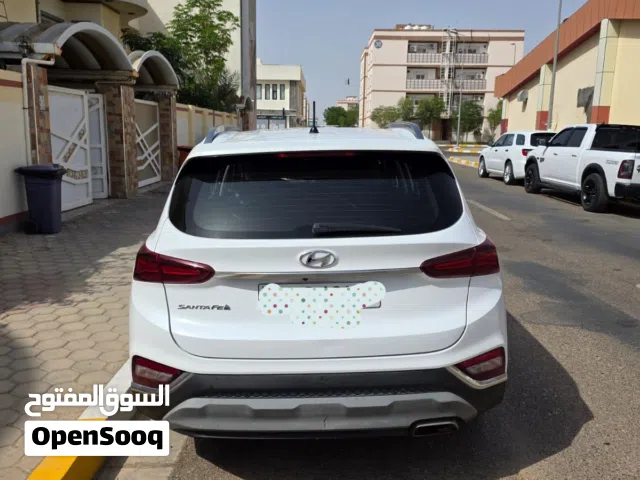 2019 هيونداي سنتافي Standard