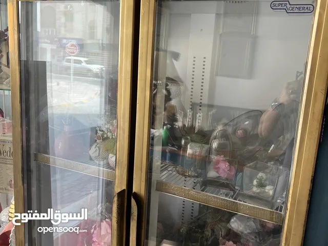 ثلاجة عرض / خضار فريش / ورد / حفظ وتبريد Display refrigerator / Storage and cooling / Fresh vegetabl