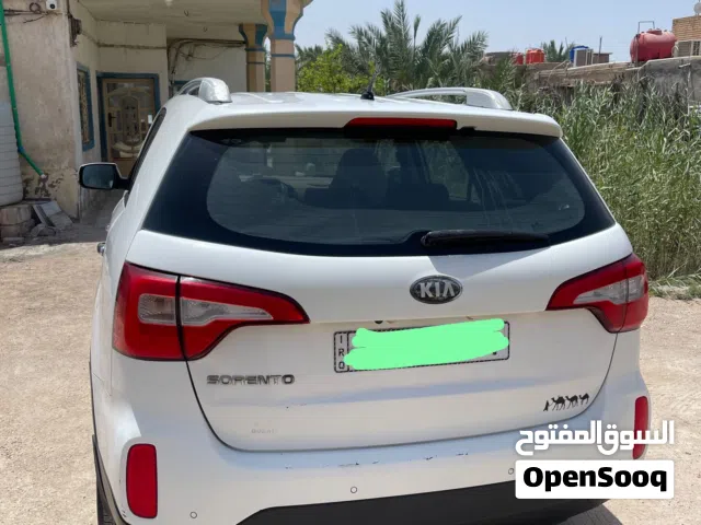 2014 كيا سورينتو Standard